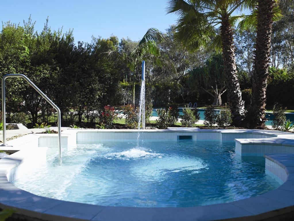 Palmer Coolum Resort Кулъм Бийч Екстериор снимка